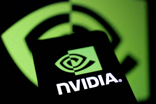 川普政府政策转弯 Nvidia透露H20晶片可望获准销中