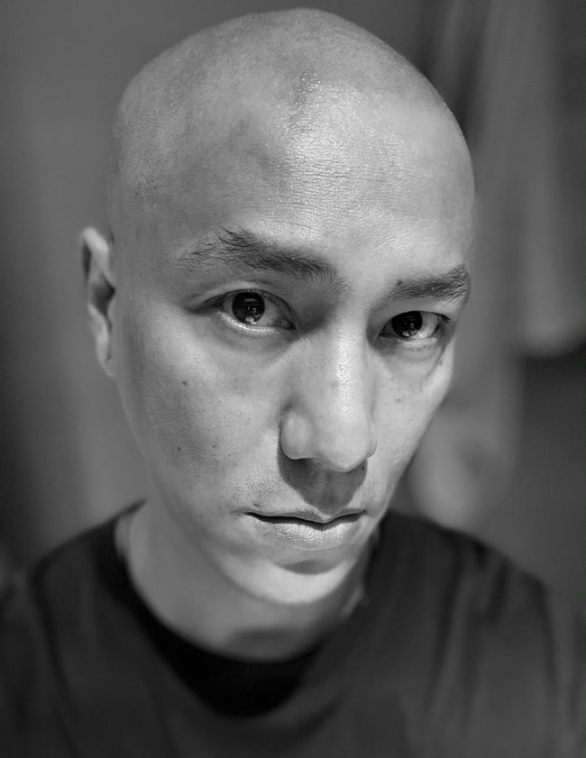 陈坤晒光头照自嘲「头不圆可咋办」 网（牛牛群）笑：今晚不吃滷蛋了