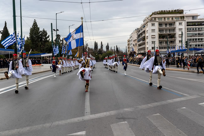 60万人才外流后 希腊向海外菁英喊话：我们变了，返乡吧