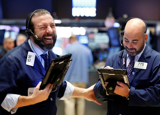 贸协影响 道指飙逾500点 史指新高 那指首登2万1000点