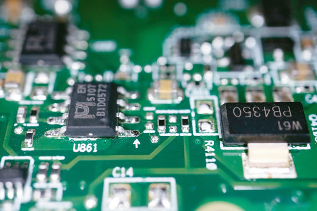 比20%更关键…台仍待白宫公布半导体关税 学者：像被留校察（牛牛群）看