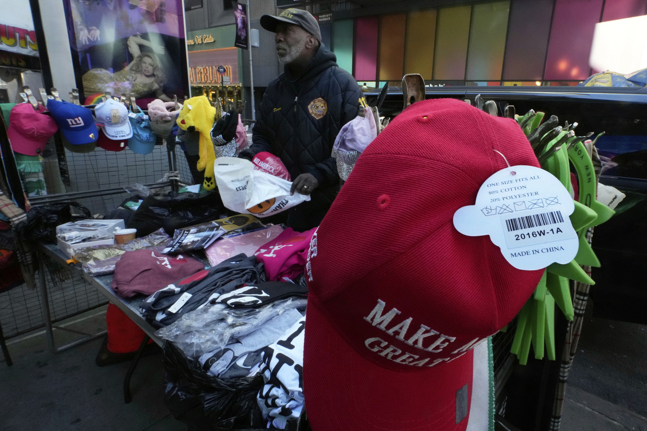 新关税生效 电脑手机、衣鞋手表、酒（血战到底）类恐都涨