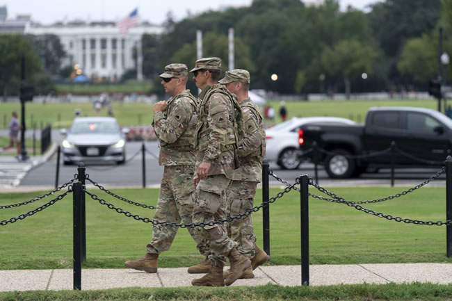 国防官员：驻华府国民兵即将配带军用武器