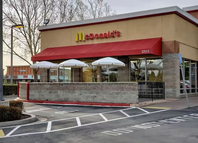 巨无霸不再贵 麦当劳9月八款人气套餐大降价