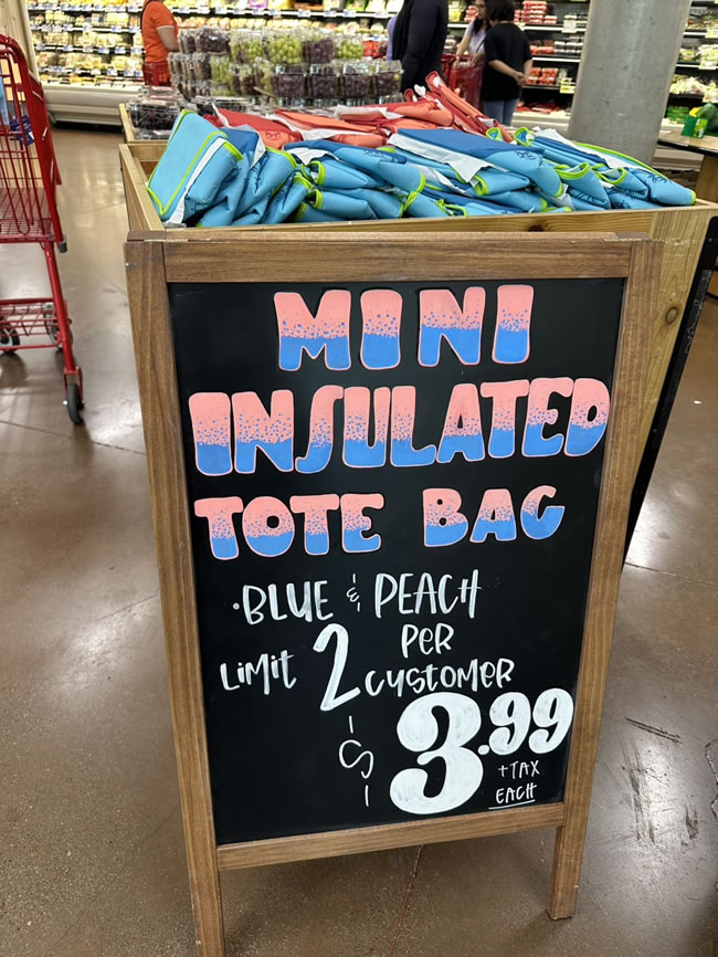 Trader Joe's新色迷你保冷袋开卖首日 过中午还有货