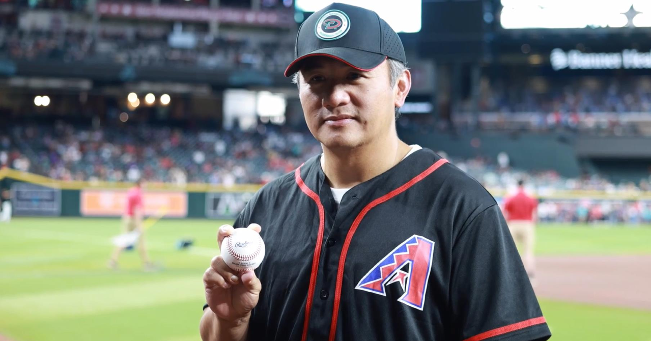 MLB／张泰山连2天大联盟开球 儿子是响尾蛇迷最爱「卡仔」