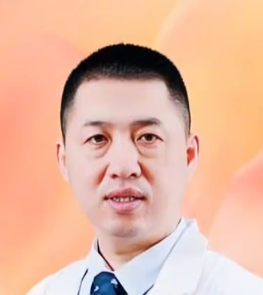 广州骨科名医因医疗纠纷被砍20刀 脏器外露、手神经断