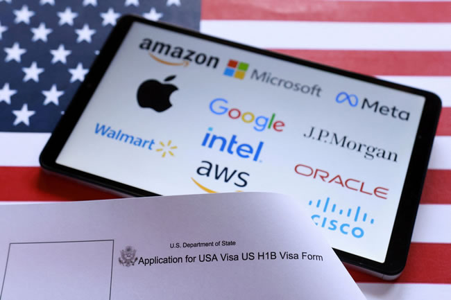 突击抽查 移民局委託第三方进驻湾区科技公司核查外籍员工签证