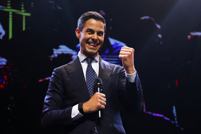 荷兰国会大选 出口民调：中间派领（一元一分红中麻将群）先极右派