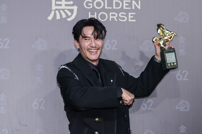 李屏宾卸任金马奖主席 张震接大位「勇敢接受挑战」